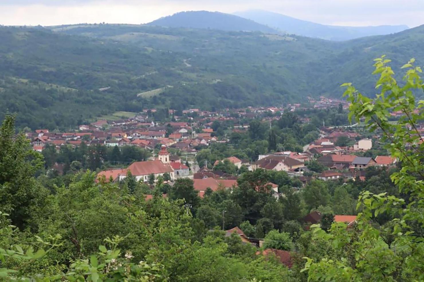 Salas U Bregu In Cheile Carasului Crasova Εξωτερικό φωτογραφία